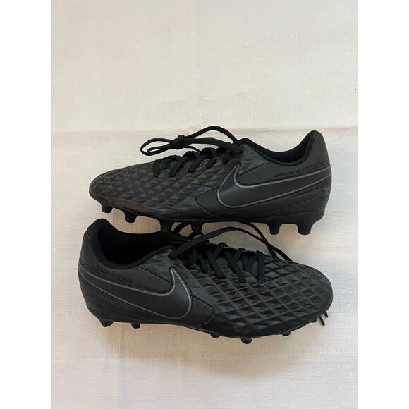 Nike‎ Tiempo Legend 8 Men's Size 7 Club MG Black AT6107-010 Soccer Cleats Shoes - Picture 1 of 9